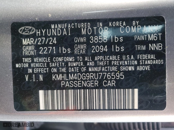 2024 Hyundai Elantra Essential with VIN KMHLM4DG9RU776595, listed as a Copart auction lot 47137105 with 1,716 mi miles and Salvage Title. Bid and sale history available at carsss.com. Image 12.