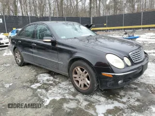2005 Mercedes-Benz E-Class 3.2L with VIN WDBUF65J85A714205, listed as a Copart auction lot 89035715 with 217,139 mi miles and Salvage Title. Bid and sale history available at carsss.com. Image 4.