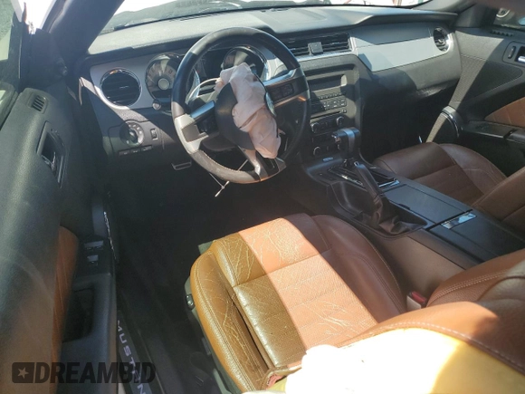 2011 Ford Mustang V6 with VIN 1ZVBP8EM6B5124484, listed as a Copart auction lot 49663055 with 132,898 mi miles and Salvage title. Bid and sale history available at DreamBid. Image 8.