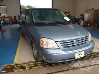 2005 Ford Freestar S z VIN 2FMZA50685BA79604, wystawiony jako IAAI lot #42378859 z przebiegiem 195 532 mil mil oraz . Historia ofert i sprzedaży dostępna na DreamBid. Obrazek 1.