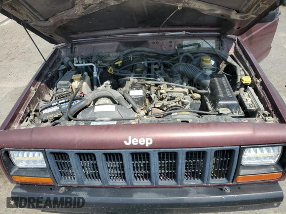2000 Jeep Cherokee SE with VIN 1J4FF28S9YL133208, listed as a Copart auction lot 63827924 with 0 mi miles and Salvage Title. Bid and sale history available at carsss.com. Image 12.
