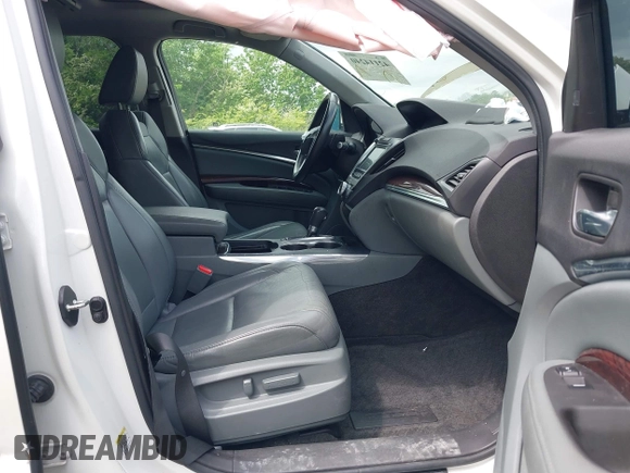 2014 Acura MDX Technology with VIN 5FRYD4H40EB022755, listed as a IAAI auction lot 42114240 with Not provided miles and . Bid and sale history available at DreamBid. Image 5.