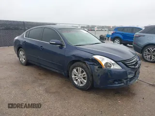 2012 Nissan Altima S z VIN 1N4AL2AP7CC156709, wystawiony jako IAAI lot #41558118 z przebiegiem 118 307 mil mil oraz . Historia ofert i sprzedaży dostępna na DreamBid. Obrazek 1.