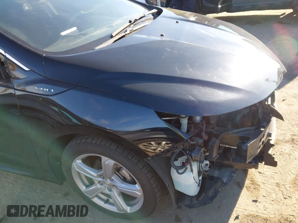 2018 Chevrolet Volt LT with VIN 1G1RC6S51JU158876, listed as a IAAI auction lot 41643645 with 95,257 mi miles. Bid and sale history available at carsss.com. Image 19.