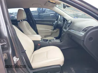 2015 Chrysler 300 Limited with VIN 2C3CCAAG4FH814179, listed as a IAAI auction lot 42058849 with 167,946 mi miles. Bid and sale history available at carsss.com. Image 5.