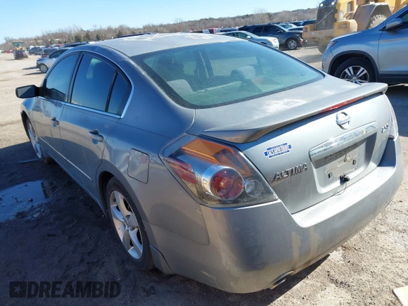 2008 Nissan Altima 2.5 S with VIN 1N4AL21E58N453746, listed as a IAAI auction lot 41738643 with 180,421 mi miles. Bid and sale history available at carsss.com. Image 3.