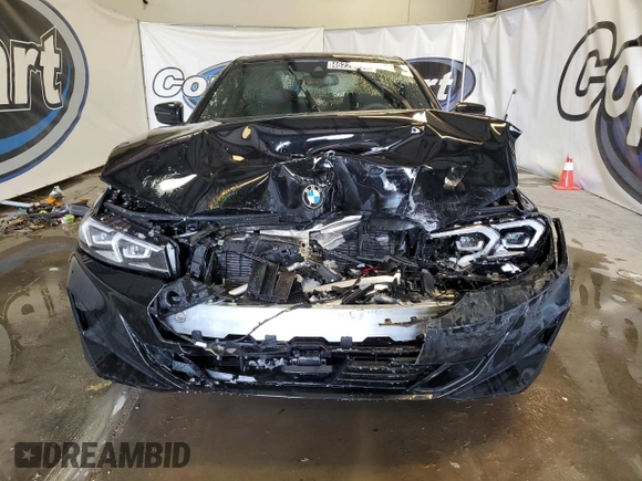 2025 BMW 3 Series 330i xDrive with VIN 3MW89CW05S8E99532, listed as a Copart auction lot 46223695 with 0 mi miles and Clean Title. Bid and sale history available at carsss.com. Image 5.