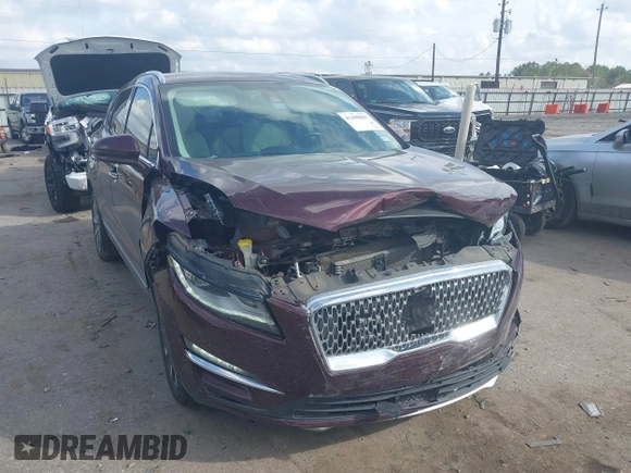 2019 Lincoln MKC Reserve with VIN 5LMTJ3DH3KUL00342, listed as a IAAI auction lot 41498827 with 79,331 mi miles. Bid and sale history available at carsss.com. Image 1.
