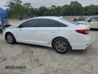 2015 Hyundai Sonata 2.4L SE with VIN 5NPE24AF2FH230306, listed as a Copart auction lot 52540215 with 132,691 mi miles and Salvage Title. Bid and sale history available at carsss.com. Image 2.