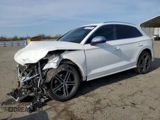 2019 Audi SQ5 Premium Plus with VIN WA1B4AFY8K2002466, listed as a Copart auction lot 86432854 with 41,572 mi miles and Salvage Title. Bid and sale history available at carsss.com. Image 1.