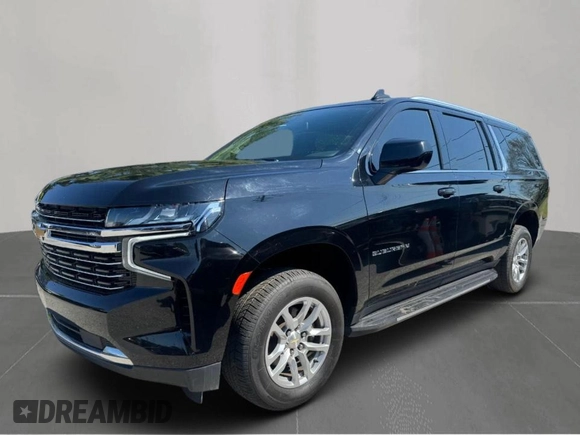 2021 Chevrolet Suburban LT z VIN 1GNSCCKD2MR303016, wystawiony jako Copart lot #57201425 z przebiegiem 244 286 mil mil oraz Czysty tytuł • Clean title. Historia ofert i sprzedaży dostępna na DreamBid. Obrazek 2.
