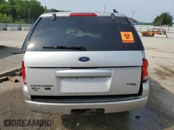 2005 Ford Explorer XLT с VIN 1FMZU63K85UA77934, выставлен на аукционе Copart как лот 60701125 с пробегом Не указан миль и На запчасти • Non repairable. История ставок и продаж доступна на DreamBid. Изображение 6.