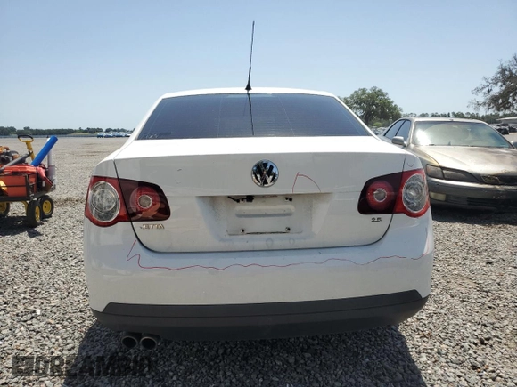 2010 Volkswagen Jetta SE z VIN 3VWRX7AJXAM127675, wystawiony jako Copart lot #56929935 z przebiegiem 169 244 mil mil oraz Nie do naprawy • Non repairable. Historia ofert i sprzedaży dostępna na DreamBid. Obrazek 6.