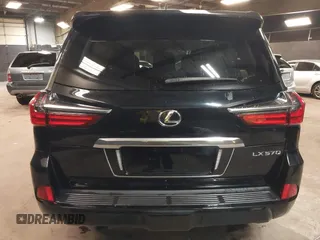 2021 Lexus LX 570 z VIN JTJDY7AX0M4352294, wystawiony jako IAAI lot #42341156 z przebiegiem 18 398 mil mil oraz . Historia ofert i sprzedaży dostępna na DreamBid. Obrazek 16.