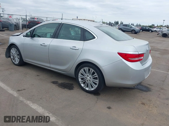 2013 Buick Verano with VIN 1G4PP5SK0D4228466, listed as a IAAI auction lot 42072670 with 72,290 mi miles. Bid and sale history available at carsss.com. Image 3.