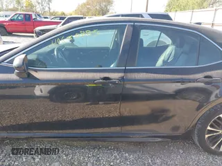 2019 Toyota Camry LE z VIN 4T1B11HK1KU686574, wystawiony jako IAAI lot #40650885 z przebiegiem 112 269 mil mil oraz . Historia ofert i sprzedaży dostępna na DreamBid. Obrazek 15.