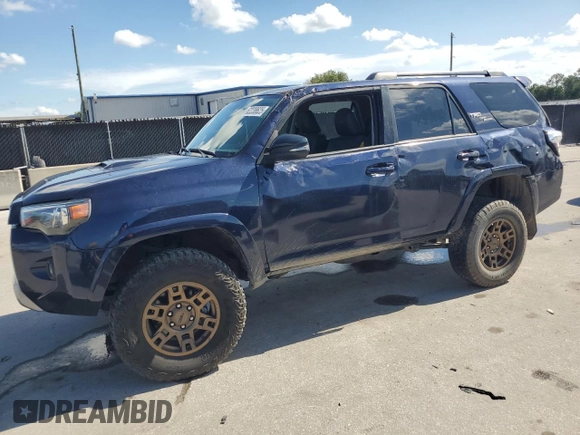 2024 Toyota 4Runner TRD Off Road z VIN JTERU5JR9R6252468, wystawiony jako Copart lot #62238625 z przebiegiem 13 778 mil mil oraz Szkoda całkowita • Salvage title. Historia ofert i sprzedaży dostępna na DreamBid. Obrazek 1.