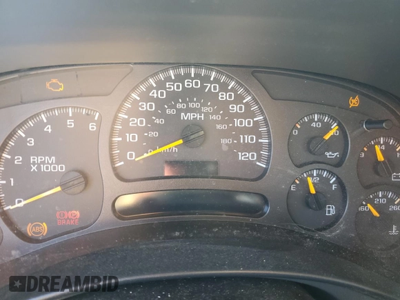 2005 Chevrolet Suburban LS with VIN 3GNEC16Z75G194660, listed as a Copart auction lot 42933415 with 280,030 mi miles and Salvage title. Bid and sale history available at DreamBid. Image 9.