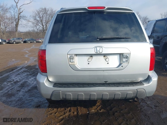 2003 Honda Pilot EX with VIN 2HKYF18633H580612, listed as a IAAI auction lot 41670305 with 216,798 mi miles. Bid and sale history available at carsss.com. Image 16.