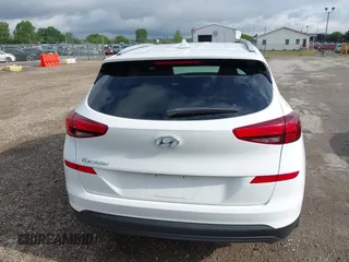 2019 Hyundai Tucson Value z VIN KM8J33A41KU013023, wystawiony jako IAAI lot #42302643 z przebiegiem 41 231 mil mil oraz . Historia ofert i sprzedaży dostępna na DreamBid. Obrazek 16.