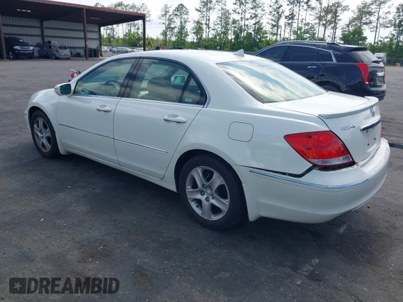 2005 Acura RL with VIN JH4KB16565C018356, listed as a IAAI auction lot 42138971 with 186,437 mi miles and . Bid and sale history available at DreamBid. Image 3.