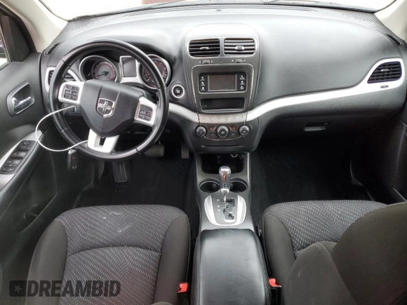 2019 Dodge Journey SE with VIN 3C4PDCBG6KT869075, listed as a Copart auction lot 47589345 with 64,482 mi miles and Salvage Title. Bid and sale history available at DreamBid. Image 8.