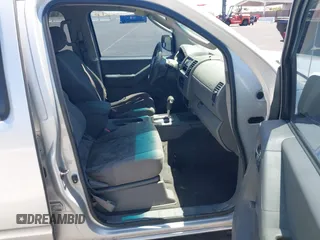 2008 Nissan Frontier Nismo z VIN 1N6AD07U98C446026, wystawiony jako IAAI lot #42338464 z przebiegiem Nie podano mil oraz . Historia ofert i sprzedaży dostępna na DreamBid. Obrazek 5.