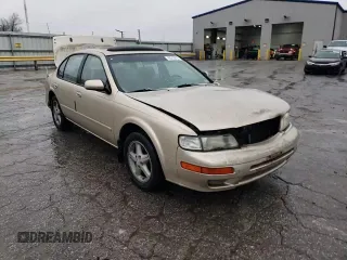 1998 Nissan Maxima GXE with VIN JN1CA21D3WT532196, listed as a Copart auction lot 43210915 with 277,946 mi miles and Salvage title. Bid and sale history available at DreamBid. Image 11.