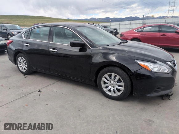 2016 Nissan Altima S with VIN 1N4AL3AP1GN354721, listed as a Copart auction lot 55296835 with 193,760 mi miles and Clean Title. Bid and sale history available at carsss.com. Image 4.