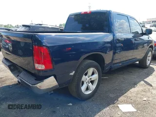 2021 Ram 1500 Tradesman z VIN 3C6RR6KG3MG713414, wystawiony jako IAAI lot #42115083 z przebiegiem 116 938 mil mil oraz . Historia ofert i sprzedaży dostępna na DreamBid. Obrazek 4.