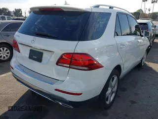2018 Mercedes-Benz GLE 350 z VIN 4JGDA5JBXJB107506, wystawiony jako IAAI lot #41688362 z przebiegiem 94 104 mil mil oraz . Historia ofert i sprzedaży dostępna na DreamBid. Obrazek 4.