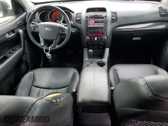 2013 Kia Sorento SX with VIN 5XYKWDA20DG395456, listed as a Copart auction lot 58751035 with 147,850 mi miles and Clean title. Bid and sale history available at DreamBid. Image 8.