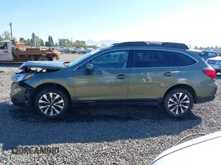 2017 Subaru Outback Limited z VIN 4S4BSANC0H3226752, wystawiony jako IAAI lot #42052600 z przebiegiem 89 900 mil mil oraz . Historia ofert i sprzedaży dostępna na DreamBid. Obrazek 15.