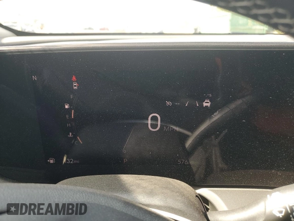 2025 Buick Encore GX Preferred with VIN KL4AMCSL0SB214859, listed as a Copart auction lot 63122365 with 576 mi miles and Clean title. Bid and sale history available at DreamBid. Image 9.