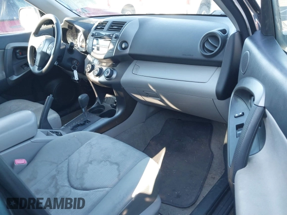 2009 Toyota RAV4 with VIN JTMBK33V09D004468, listed as a IAAI auction lot 41424561 with 145,764 mi miles. Bid and sale history available at carsss.com. Image 5.