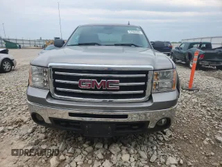 2013 GMC Sierra 1500 SLE z VIN 1GTR2VE74DZ305927, wystawiony jako Copart lot #57966285 z przebiegiem 170 543 mil mil oraz Czysty tytuł • Clean title. Historia ofert i sprzedaży dostępna na DreamBid. Obrazek 5.