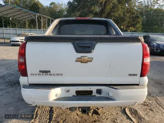 2007 Chevrolet Avalanche LT w/2LT with VIN 3GNEC12067G296252, listed as a Copart auction lot 74441804 with 184,224 mi miles and Salvage Title. Bid and sale history available at carsss.com. Image 6.