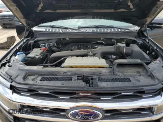 2023 Ford Expedition Max Limited с VIN 1FMJK2A82PEA63950, выставлен на аукционе Copart как лот 55773495 с пробегом 33 588 миль миль и Списание • Salvage title. История ставок и продаж доступна на DreamBid. Изображение 12.