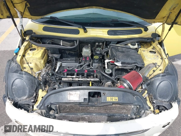 2005 MINI Hardtop with VIN WMWRC33505TK62367, listed as a IAAI auction lot 42397651 with Not provided miles and . Bid and sale history available at DreamBid. Image 10.
