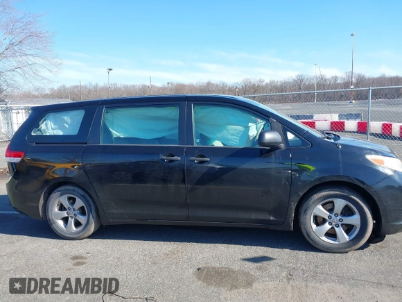 2013 Toyota Sienna L with VIN 5TDZK3DC1DS395994, listed as a IAAI auction lot 41759212 with 163,898 mi miles. Bid and sale history available at carsss.com. Image 12.