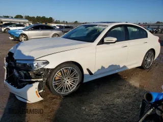 2017 BMW 5 Series 530i z VIN WBAJA5C36HG895109, wystawiony jako Copart lot #42819595 z przebiegiem Nie podano mil oraz Szkoda całkowita • Salvage title. Historia ofert i sprzedaży dostępna na DreamBid. Obrazek 1.