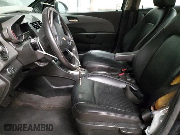 2014 Chevrolet Sonic LTZ with VIN 1G1JE5SB8E4213028, listed as a Copart auction lot 43561105 with 81,457 mi miles and Salvage Title. Bid and sale history available at carsss.com. Image 7.