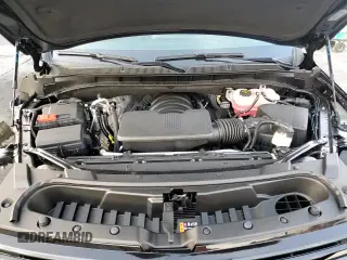 2025 Chevrolet Suburban RST с VIN 1GNS6ERL1SR112782, выставлен на аукционе Copart как лот 86405104 с пробегом 1 235 миль миль и Списание • Salvage title. История ставок и продаж доступна на DreamBid. Изображение 16.