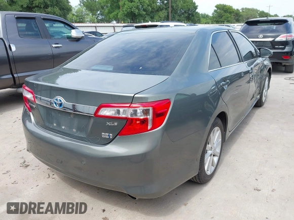 2012 Toyota Camry XLE z VIN 4T1BD1FKXCU034435, wystawiony jako IAAI lot #42024179 z przebiegiem 183 534 mil mil oraz . Historia ofert i sprzedaży dostępna na DreamBid. Obrazek 4.