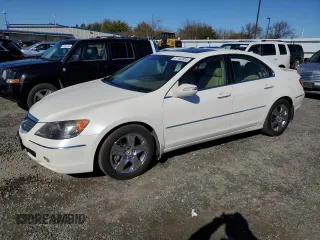 2008 Acura RL Tech Pkg with VIN JH4KB166X8C002500, listed as a Copart auction lot 47142915 with 242,346 mi miles and Salvage Title. Bid and sale history available at carsss.com. Image 1.