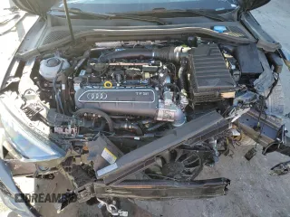 2024 Audi RS 3 z VIN WUAG4DGY5RA910632, wystawiony jako Copart lot #73668904 z przebiegiem 2487 mil mil oraz Szkody całkowita. Historia ofert i sprzedaży dostępna na DreamBid. Obrazek 11.