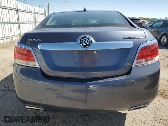 2013 Buick LaCrosse Leather z VIN 1G4GC5E33DF270943, wystawiony jako Copart lot #61810135 z przebiegiem 140 821 mil mil oraz Szkoda całkowita • Salvage title. Historia ofert i sprzedaży dostępna na DreamBid. Obrazek 6.