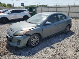 2012 Mazda 3 i Touring z VIN JM1BL1V70C1688396, wystawiony jako Copart lot #52449255 z przebiegiem 178 737 mil mil oraz Szkoda całkowita • Salvage title. Historia ofert i sprzedaży dostępna na DreamBid. Obrazek 1.