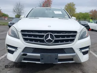 2014 Mercedes-Benz M 350 with VIN 4JGDA5JB2EA282733, listed as a IAAI auction lot 42070426 with 148,513 mi miles and . Bid and sale history available at DreamBid. Image 12.