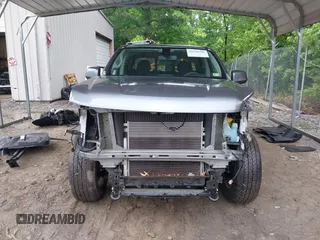 2018 Chevrolet Colorado 4WD LT z VIN 1GCGTCEN6J1146104, wystawiony jako IAAI lot #42338356 z przebiegiem 71 043 mil mil oraz . Historia ofert i sprzedaży dostępna na DreamBid. Obrazek 13.